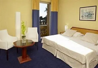 Plaza 4* Niza